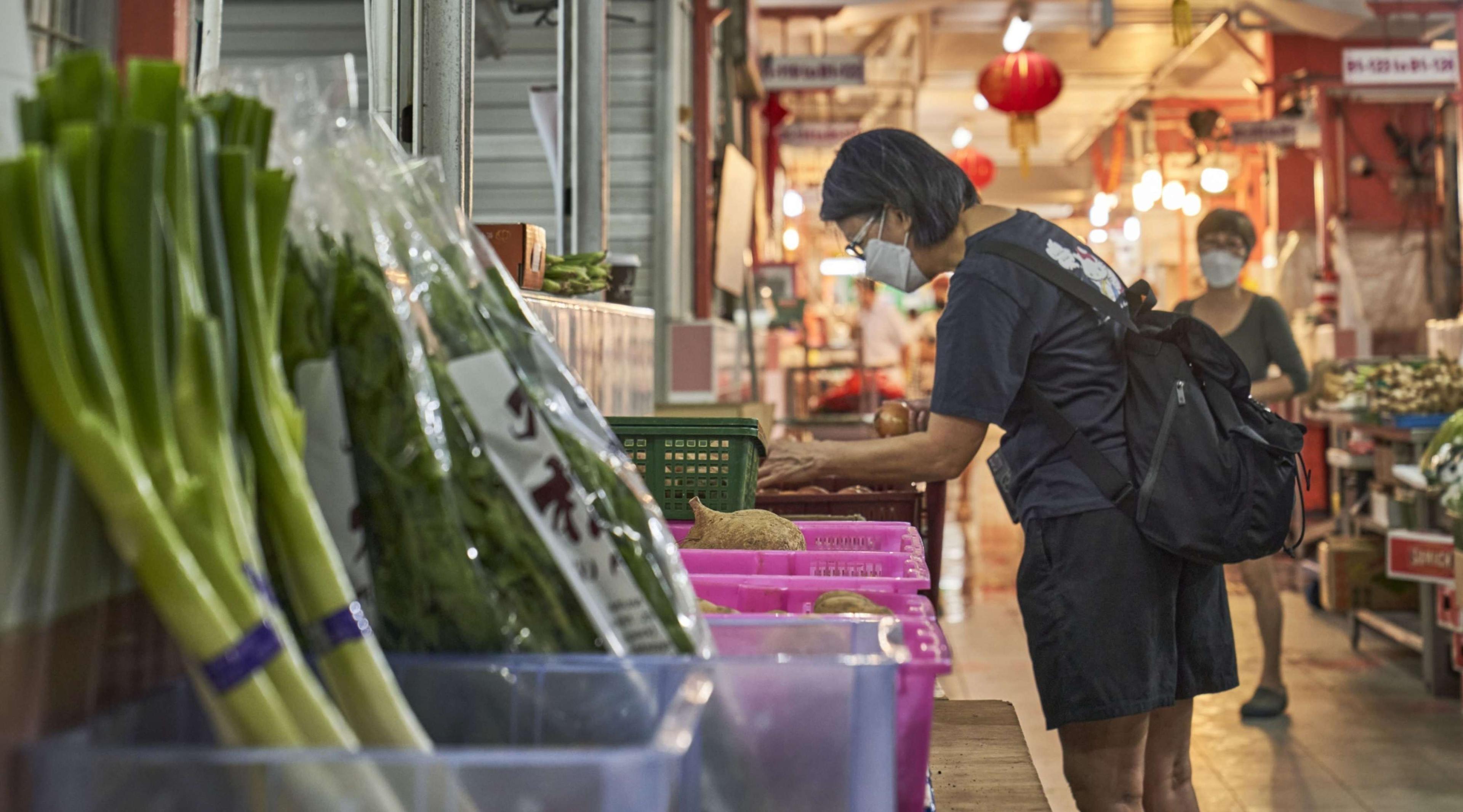 Singapore's headline inflation rebounds to 3.7% y-o-y; core inflation up to 3.3% y-o-y in December