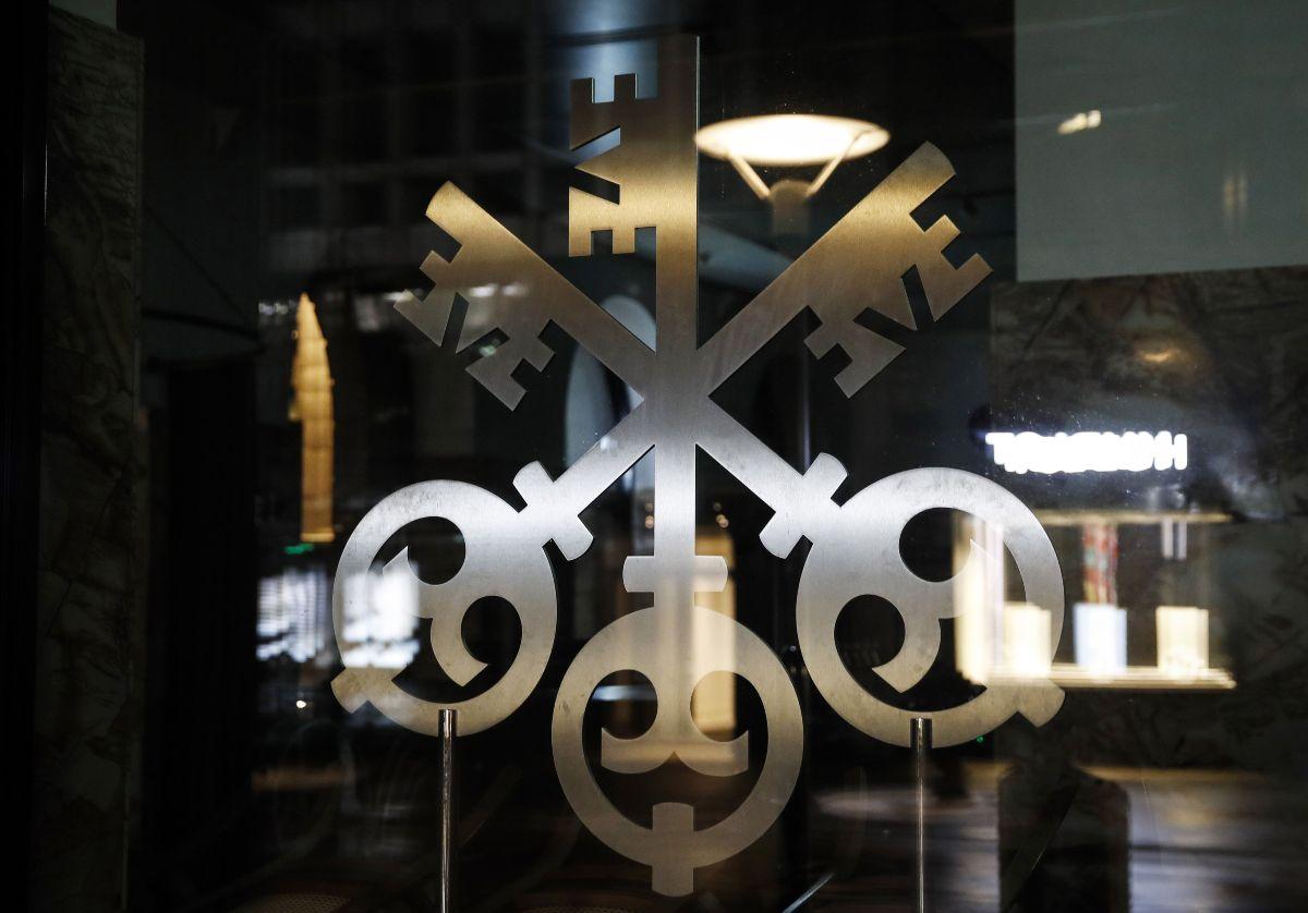 UBS to keep Credit Suisse’s Asia wealth teams in growth bid