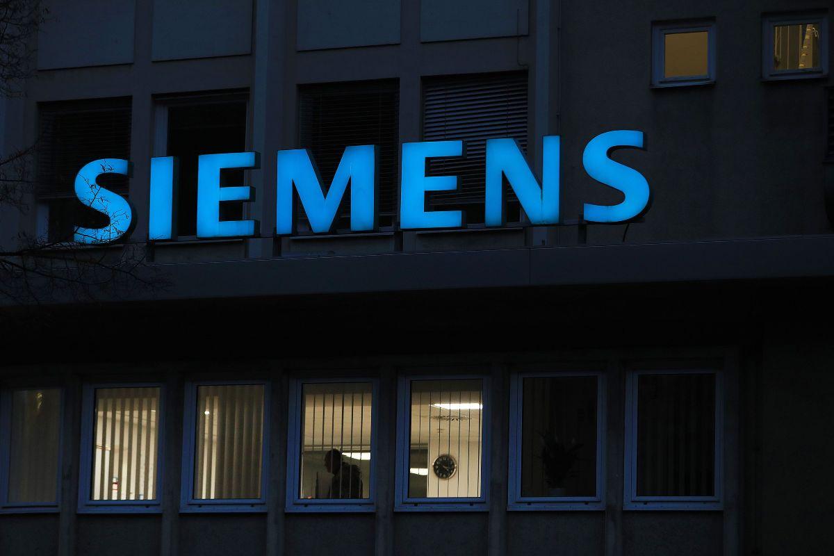 Siemens to make EUR2 bil investment to boost high-tech plants