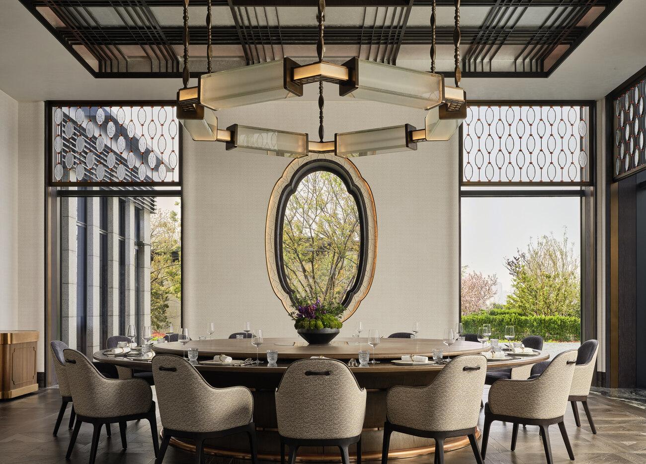 Chinese-inspired interiors, two ways: A look inside Four Seasons Hotel Suzhou’s newest restaurants